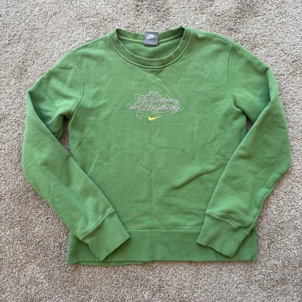 Nike Sweatshirt Kids XL Green Do Something Do Anything Embroidered 204755-348